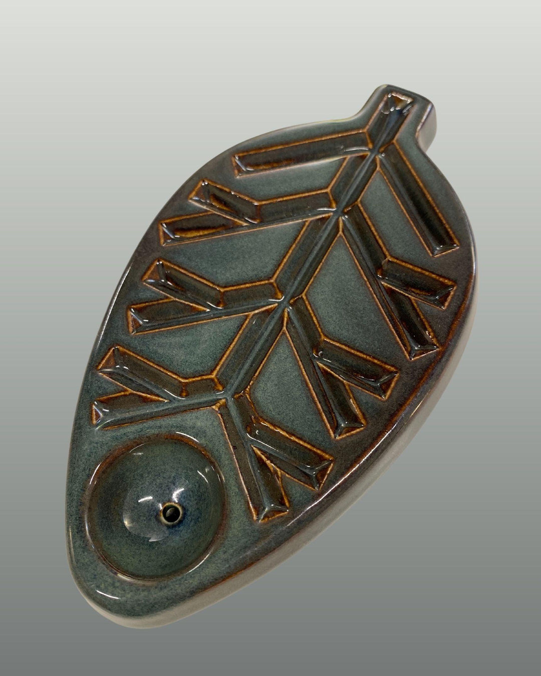 'Leaf' Ceramic Pipe