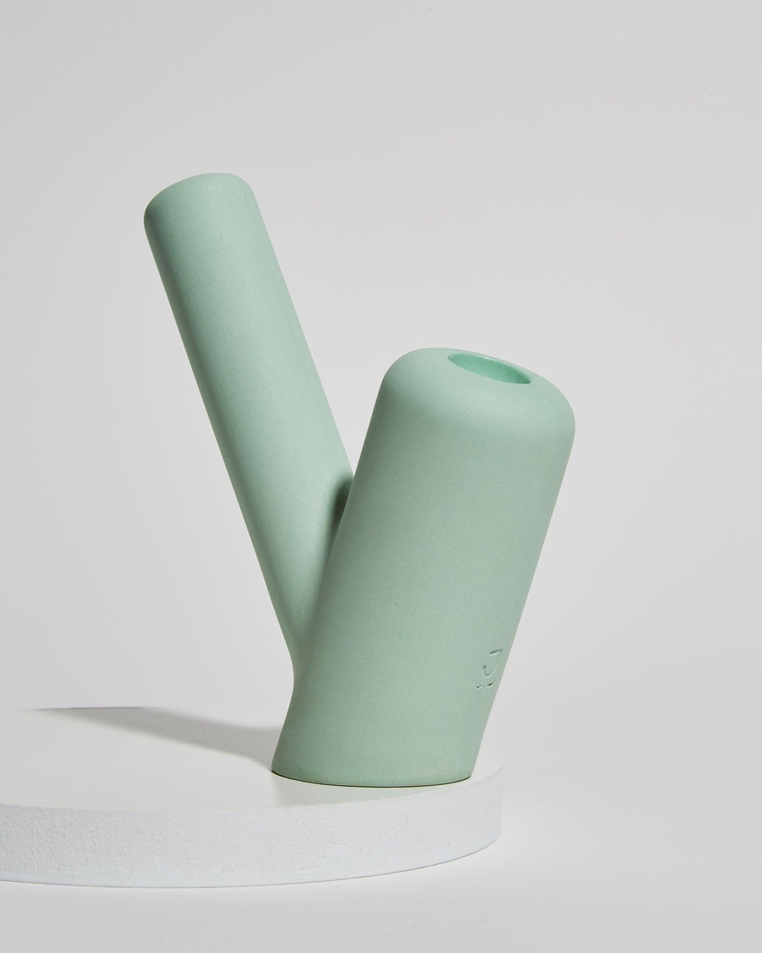 Shop Jaunt Handmade Ceramic Bongs, Hand Pipes, Ashtrays - PARA